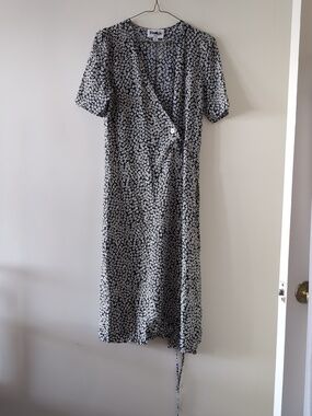 Rouje  Floral Midi Wrap Dress Size 40